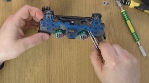 Как разобрать DualShock 4 v2 CUH ZCT2E (PS4)