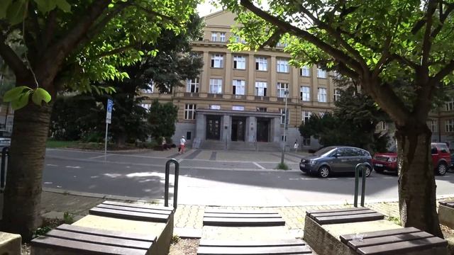 Прогулка по Праге (район Прага 6 - Дейвице) смотреть онлайн