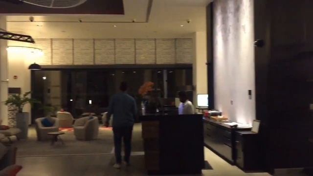 Amazing Hotel in Dubai /Необычная гостиница в Дубае/ смотреть онлайн