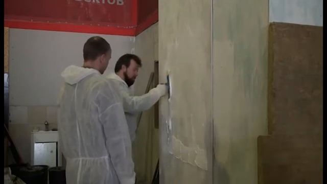 Учим правильно наносить камешковую декоративную штукатурку Ceresit CT 174 смотреть онлайн