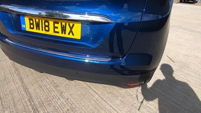 Renault Scenic 1.5 dCi Dynamique S Nav 5dr Auto | SatNav | Keyless entry | Half Leather - BW18 EWX смотреть онлайн