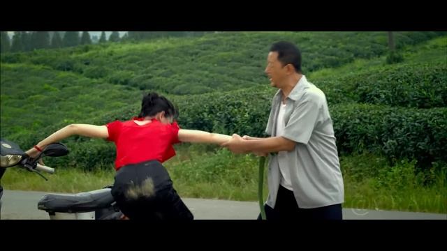 Крокодил съел 1 миллион долларов и чтобы его поймать используют ребенка в качестве приманки смотреть онлайн