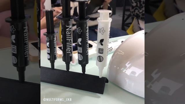 MULTI DAY - ознакомительный семинар по мультинаращиванию ногтей на полимерные нити и мультиманикюру смотреть онлайн