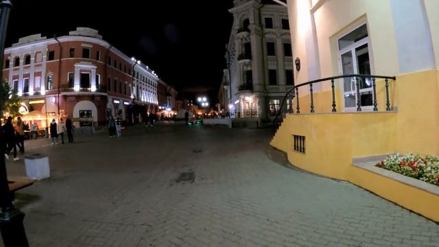 Казань | Прогулка по улице Баумана | Поездка на автомобиле по восьми городам смотреть онлайн
