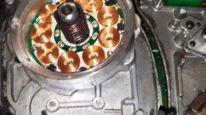 смазываем БВГ ось и втулку барабана на видеомагнитофонах panasonic  серии nv hd.