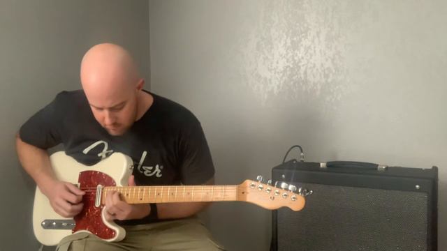 Mustang GTX Twin Reverb Blues смотреть онлайн