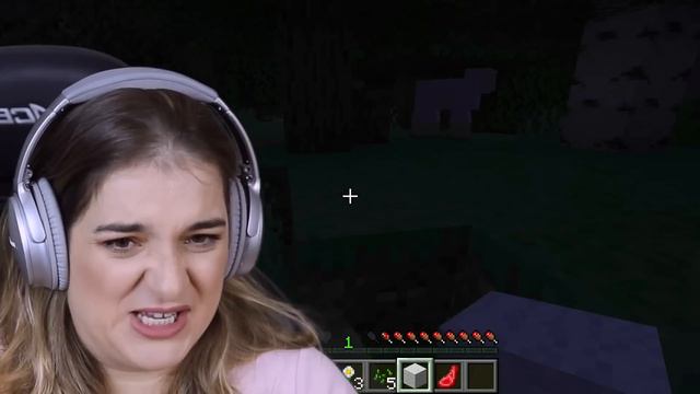 Vivendo perigosamente em... MINECRAFT! #1 смотреть онлайн