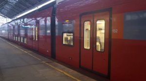 ЭШ2-007 «Аэроэкспресс» Одинцово - Аэропорт «Шереметьево» на станции Славянский бульвар (Линия D1).