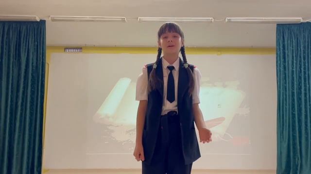 Васильева Арина - "Листопад" (И. Бунин) смотреть онлайн