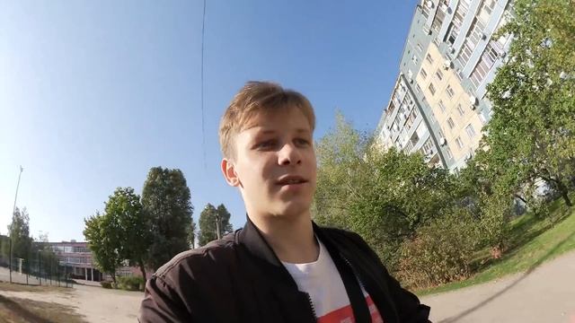 Богдан купил трюковой самокат