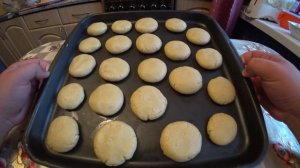 ПЕЧЕНЬЕ на СГУЩЕННОМ молоке / Самое простое печенье на СГУЩЕНКЕ / Просто, быстро и вкусно!