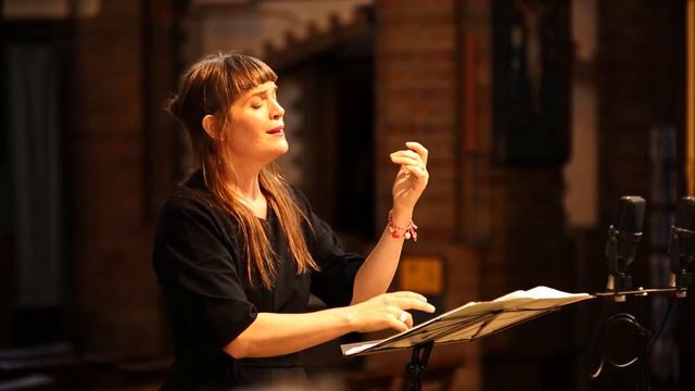 Ruby Hughes and the United Strings of Europe perform Golijov смотреть онлайн