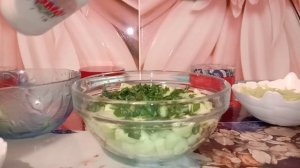 Огурцы с кефиром.Быстрое летнее блюдо