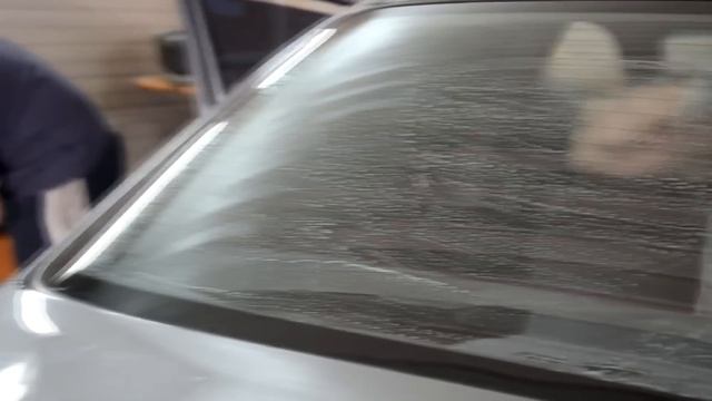 Тонировка заднего стекла автомобиля своими руками. Видео инструкция смотреть онлайн