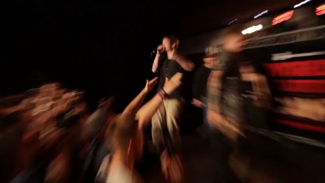 God Of Lip Rolls NaPoM