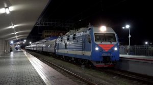 Вечер на станции Анапа. Электровозы ЭП1М, электропоезда "Ласточка" и рельсовые автобусы РА2.