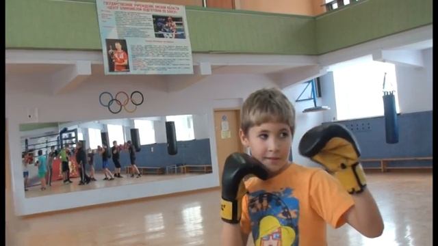 бокс в Омске смотреть онлайн