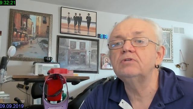 Я — американский подросток, лечение цветами, пьяный Билан и прочая фигня из РФ смотреть онлайн
