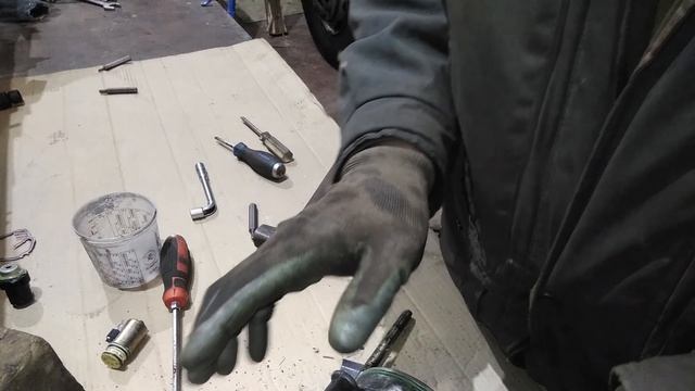 Мерседес Актрос 4144к. Сороконожка. Ремонт. Часть 186 смотреть онлайн