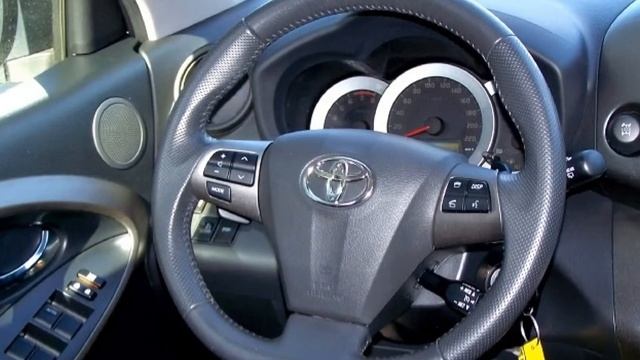 Toyota RAV 4 2.0 4x4 Multidrive S Life 042005 "AUTOHAUS S&K HARBURG" смотреть онлайн