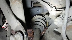 Xover h5 бензин 2 0 л. МКПП. Как правильно начинать заменять внутренние ШРУСы.