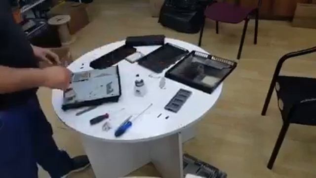 Чистка и замена термападушек на Playstation 4 Slim смотреть онлайн