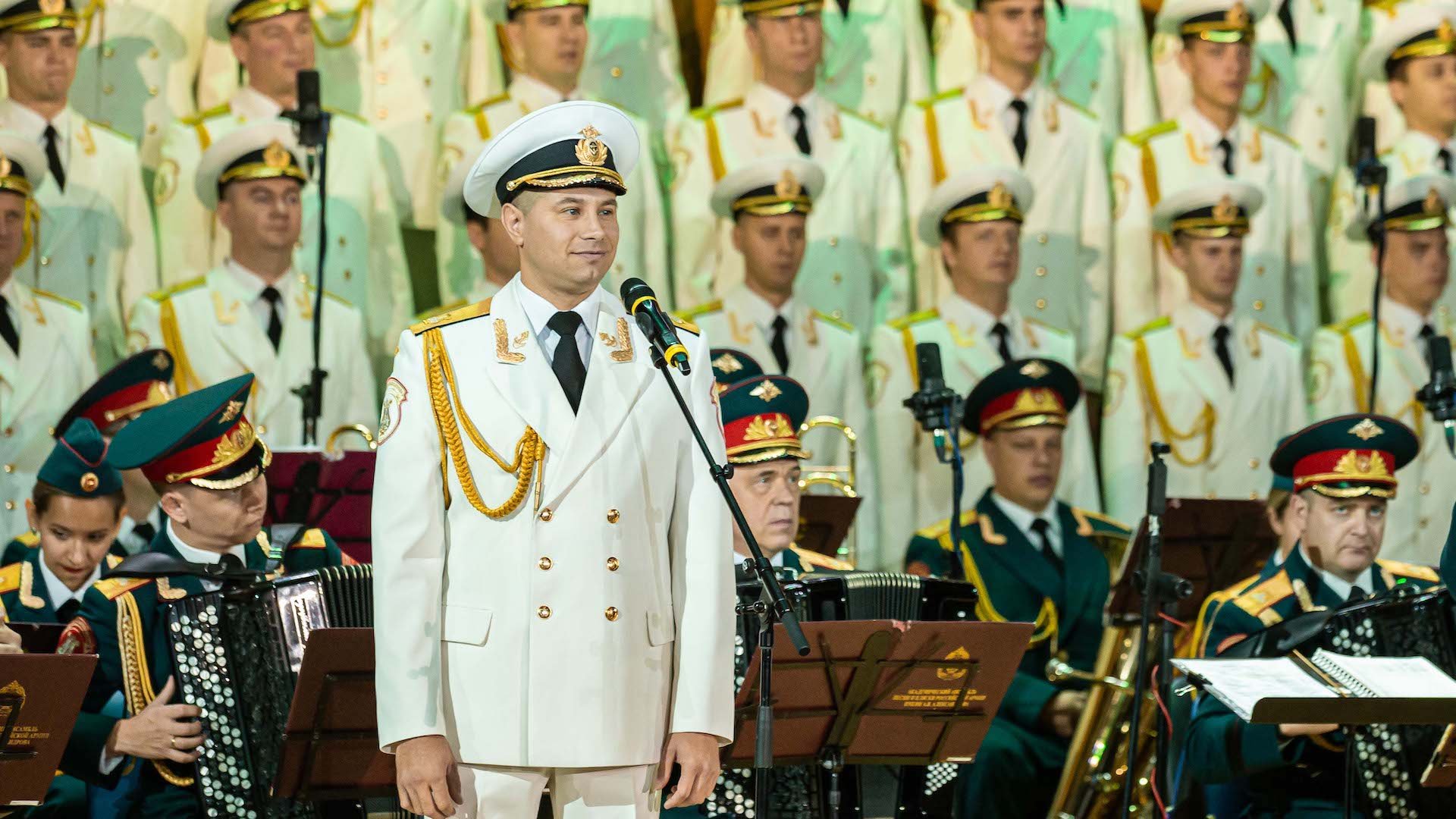 «На солнечной поляночке», солист – Дмитрий Беседин, сентябрь 2022 смотреть онлайн