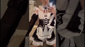 мальчики в костюмах горничных/ тик ток