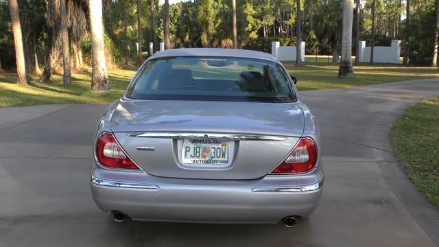 Is this Cheap Jaguar XJ8 Vanden Plas a Good Used Car? Less Problems Than Mercedes a S or BMW 7? Yes смотреть онлайн