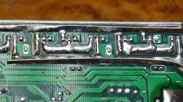 Решил разобрать контроллер электроскутера и посмотреть что внутри.