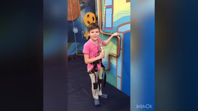 КУДА СХОДИТЬ С РЕБЕНКОМ часть 1. БАТУТНЫЙ ЗАЛ классное развлечение для детей!!! смотреть онлайн