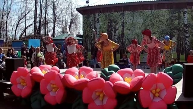 Танцевальная группа Рандеву, городской парк г.Березники смотреть онлайн