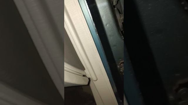 Ремонт Chrysler Pacifica своими руками. День 3. Разборка салона.mp4