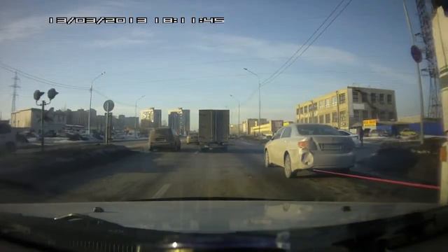 Моська и слон смотреть онлайн