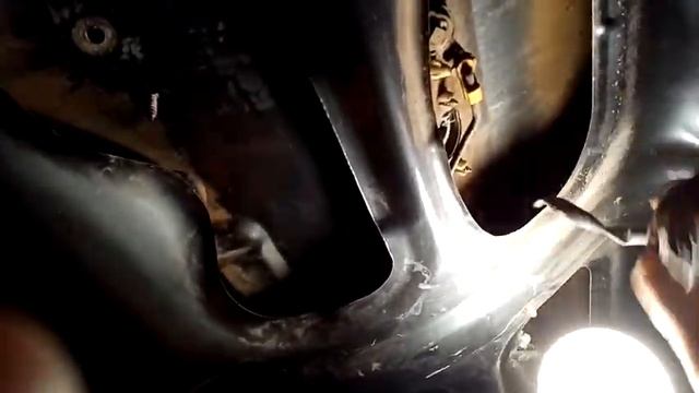 ХЕНДАЙ АКЦЕНТ 2000-2008 УСТАНОВКА ФАРКОПА И ПОДКЛЮЧЕНИЕ РОЗЕТКИ ПРИЦЕПА смотреть онлайн