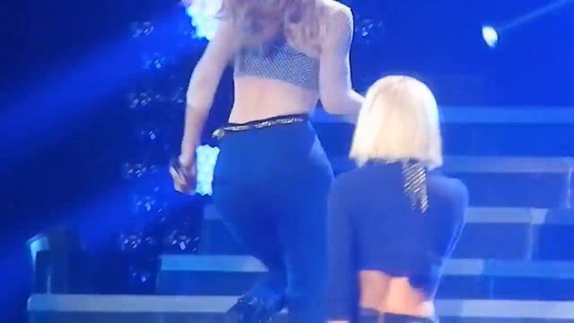 Iggy Azalea & Rita Ora Black Widow Jingle Ball 12 5 14 смотреть онлайн