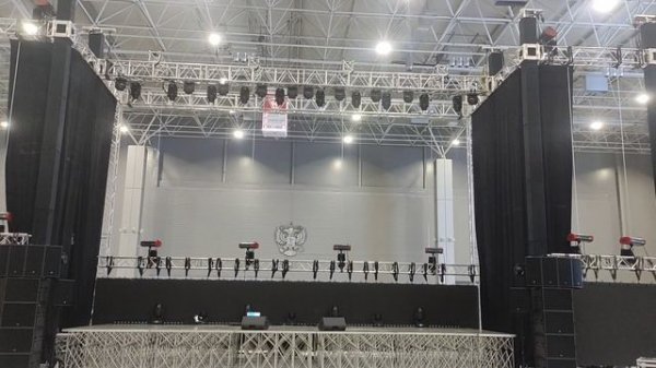 Аренда светодиодных экранов
Чёткий Пиксель.
https://chetkiypixel.ru/
https://vk.com/chetkiypixel09