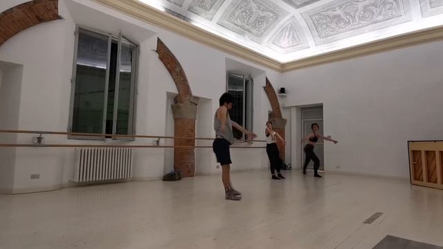 ? Danza Contemporanea Adulti Avanzato 2021/22 - Arte Danza Bologna смотреть онлайн