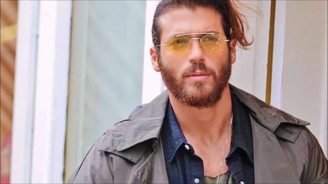 El estado de ánimo de Can Yaman es muy malo. смотреть онлайн