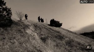 Скинули машину с горы