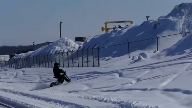 Крутая Гусеница - Сноубайк из Сюррона Trackngo for Surron, Snowbike from Surron all year round 11.2 смотреть онлайн