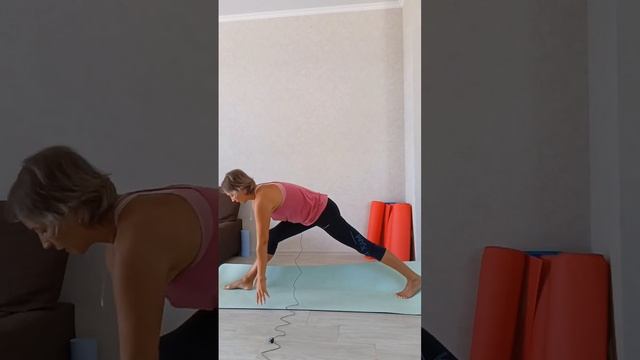 Практика Хатха йоги #практикайоги #йогаонлайн #йогадляначинающих Людмила Радость смотреть онлайн
