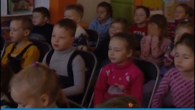 ДЕНЬ РОЖДЕНИЯ ГЛАВНОГО ЗИМНЕГО ВОЛШЕБНИКА смотреть онлайн