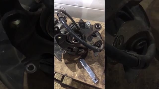 Задние суппорта Toyota Celsior UCF30 на Mark2 JZX90 part1 смотреть онлайн