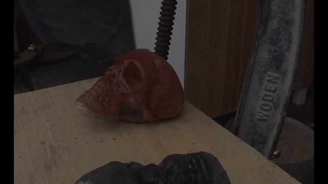 My DIY Lost Foam Casting - Painting and finishing process Skulls смотреть онлайн