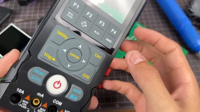 Có hơn 2 triệu mà Nhiều Chức Năng thế này thì Ai Cũng Nên Có - Mustool MDS8209 смотреть онлайн