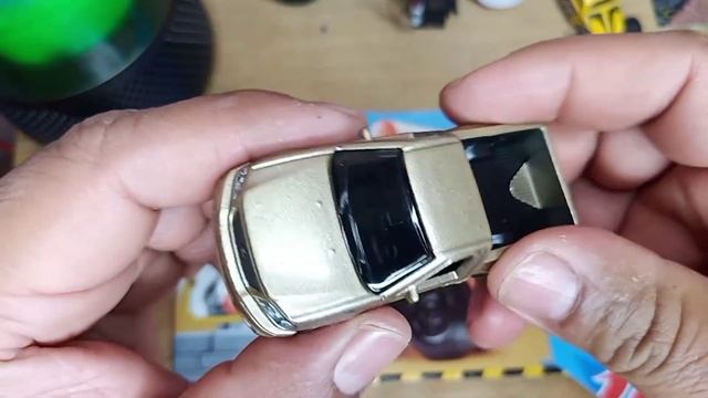 UNBOXING '99 Ford F-150 SVT Lightning y Porsche Carrera смотреть онлайн