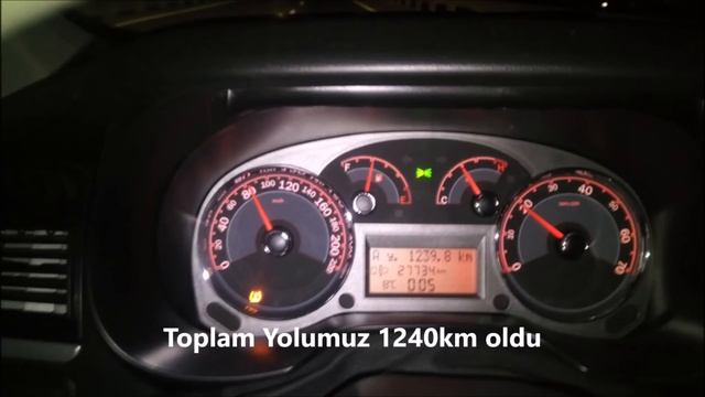 Fiat Linea 1.3 Multijet. Bir depo mazot ile kaç kilometre gider. Kaç lira yakar? смотреть онлайн