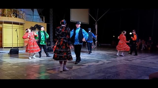 Крымская кадриль смотреть онлайн