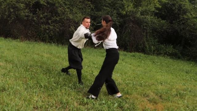 Esgrimir - выпуск 21. Esgrima De Navaja - Реконструкция испанского фехтование на навахах.